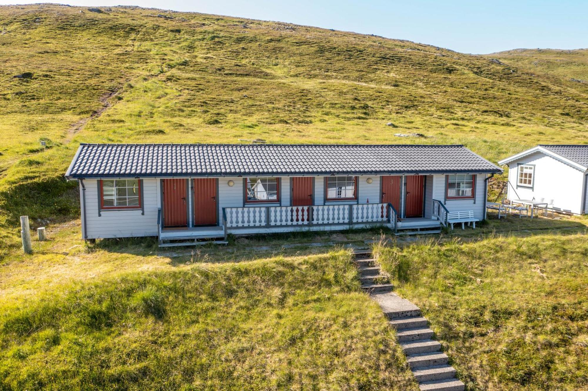 Arctic Lodging North Cape Skarsvåg Екстериор снимка